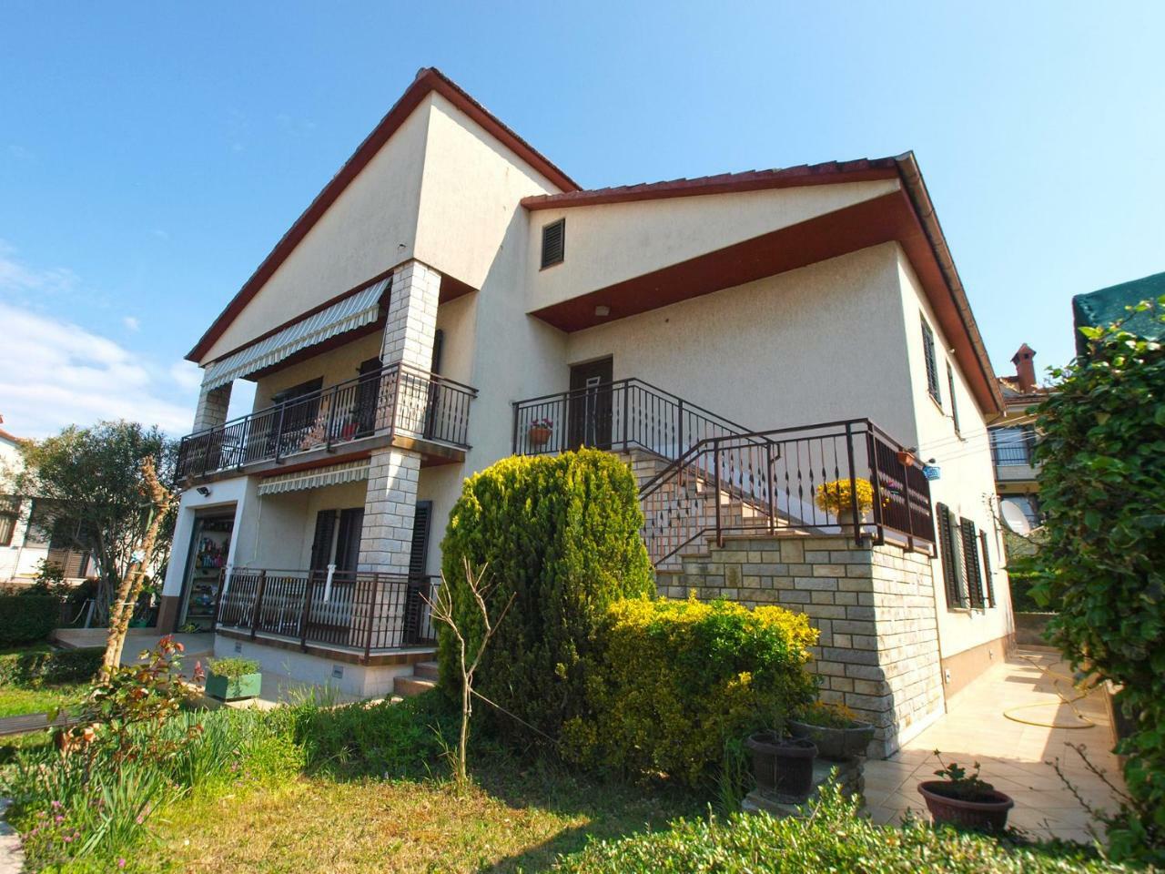 Apartment Nadia 1844 Pula Bagian luar foto