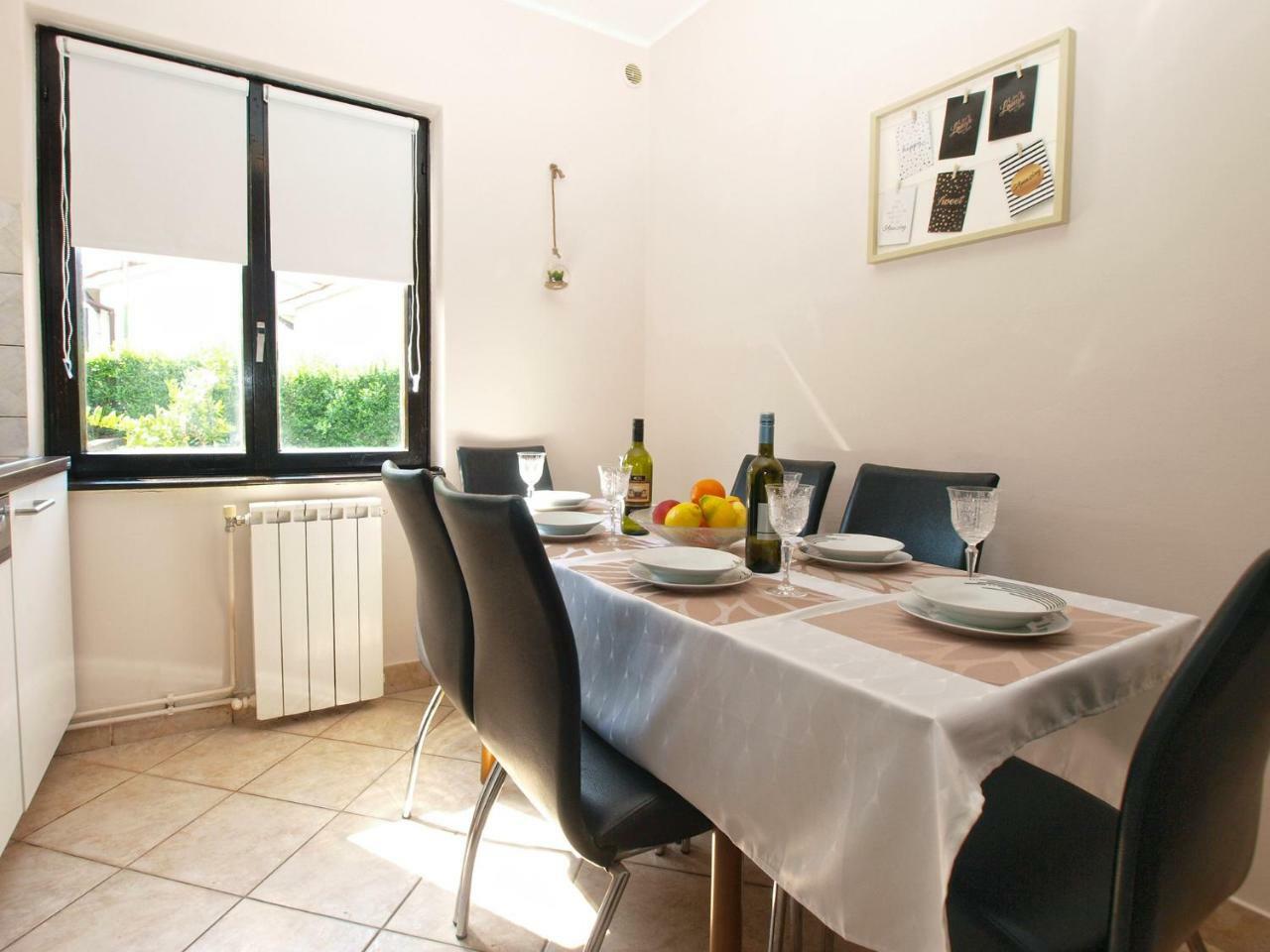 Apartment Nadia 1844 Pula Bagian luar foto